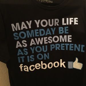 Facebook tee size (LARGE)